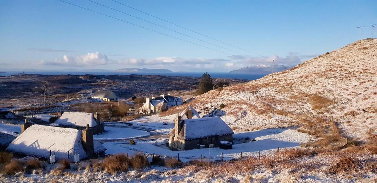 Tigh Lachie, Mary'S Thatched Cottages, Elgol, Isle Of Skye Buitenkant foto